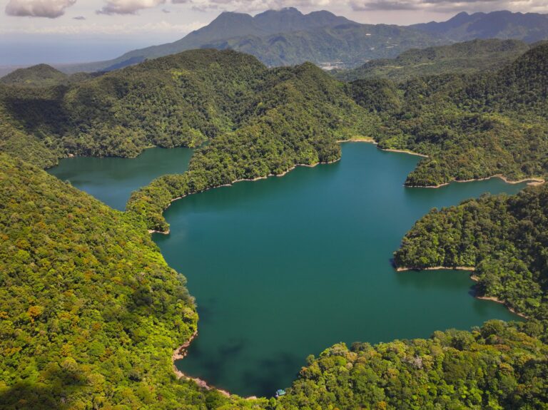 Lake Balinsasayao